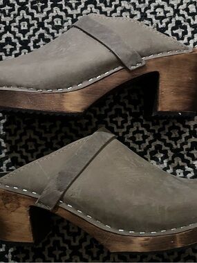 Lotta From Stockholm Taupe Leather Clog Mules